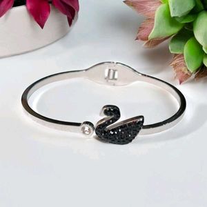 Anti Tarnish Bracelets