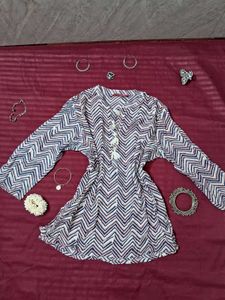 🌷Designer short kurti🌷