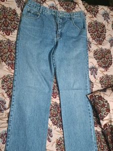 Light Blue Straingt Jeans