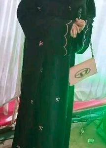 Trendy Embroidery Abaya With Matching