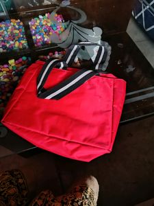 My Beautiful Red Hand Bag I Want To Sell