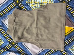 Ribbed Mock Neck Top