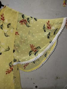 Lice Short Top In Woman