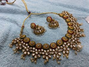 Elegant Kundan Necklace & Earring Set