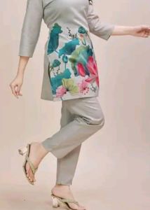 Elegant Floral Print Kurta Set