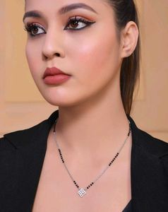 925 Silver Flower Square Solitaire Mangalsutra