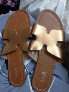 Inc.5 Flats