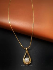 18 K Gold Plated Pearls Nacklace