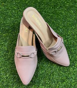 Stylish Mauve Mules