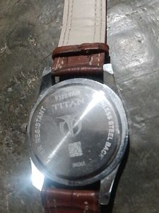Titan Classic Brown Leather Watch 🤤