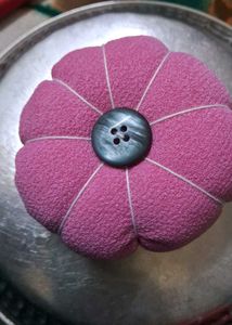 Pamkin Shape Pin Cushion
