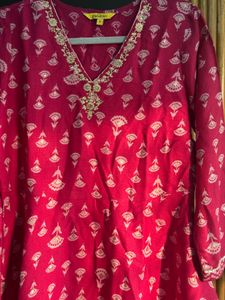 Magenta Pink Printed Kurti, Size - Small 34
