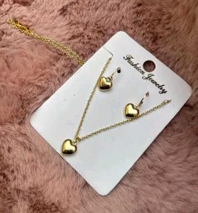 Trendy Pendant Set