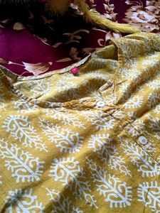 Mustard Print Cotton Kurti - Size M