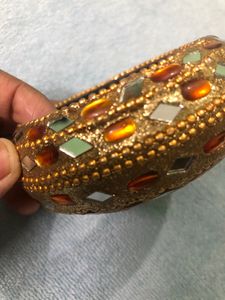 Fashionable Bangle