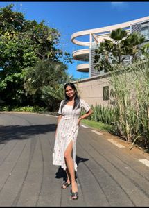 Classic Off White Dress With A Slit
