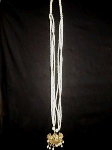 Pearl Chain With Peacock Locket