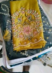 Bandhani Saree with Embroidered Blouse