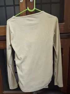 classic full sleeves tops for women