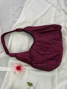 🌸Chic Checkered Handbag 🌸