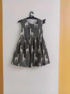 I am Decluttering My Wadrobe