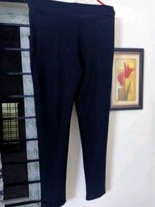 SAADAA Women&#39;s 4 Way Stretchable Pant