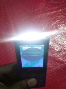 Micromax Keypad Phone All Working (Display Damage)