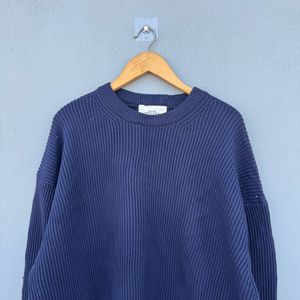 Navy Blue Knit Pullover