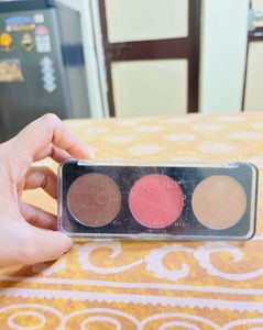 Blush & Highlighter Palette