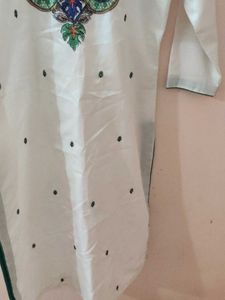 Elegant Embroidered Kurta
