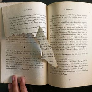 Grandparents&#39; Bag of Stories by Sudha Murty