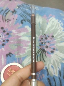 Dressberry Perfume Swiss Beauty  Gloss Nyx Conceal