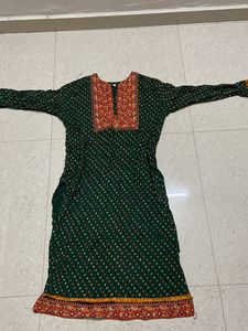 Green Embroidered Kurta