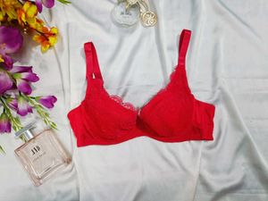 🇳🇿💫🎀 Elegant Red Lace Bra