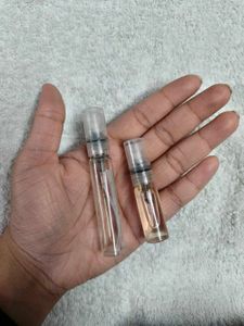 The Body Shop Strawberry Mist Sample