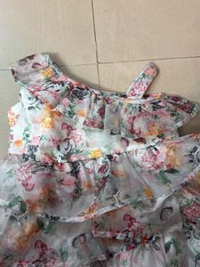 Frock No Tag But Unused