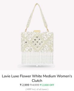 LAVIE LUXE Flower Embroidered Clutch