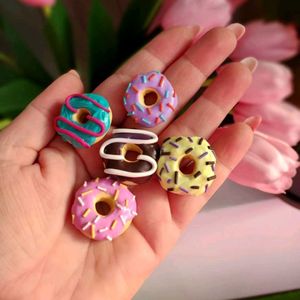 Handmade Clay Donut Magents🍩