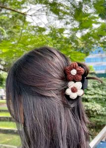 Flower Hair Claw Clips