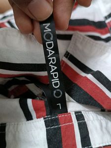 Black And Red Striped White Crop Top 😍