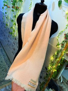 Burberry Cashmere/Pashmina Scarf 😍