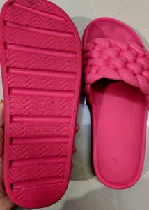 Women Beige Tong