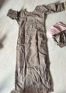 Embroidered Kurta Set