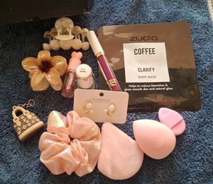 Cute Gift Hamper For Girls...🌷