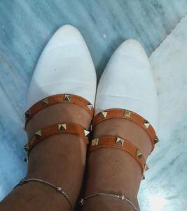 Street Style Store White Flats/Slippers