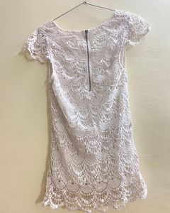 Croshia White Top