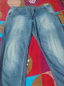 jeans