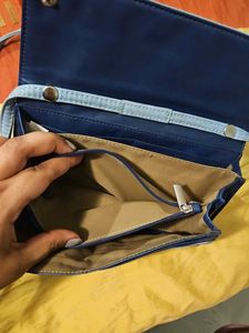 Light Blue Crossbody  BAGGIT SLING BAG ON SALe