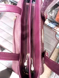 ✨Burgundy Textured Handbag Bag 👜