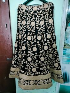 Elegant Embroidered Bridal Lehenga Choli Set